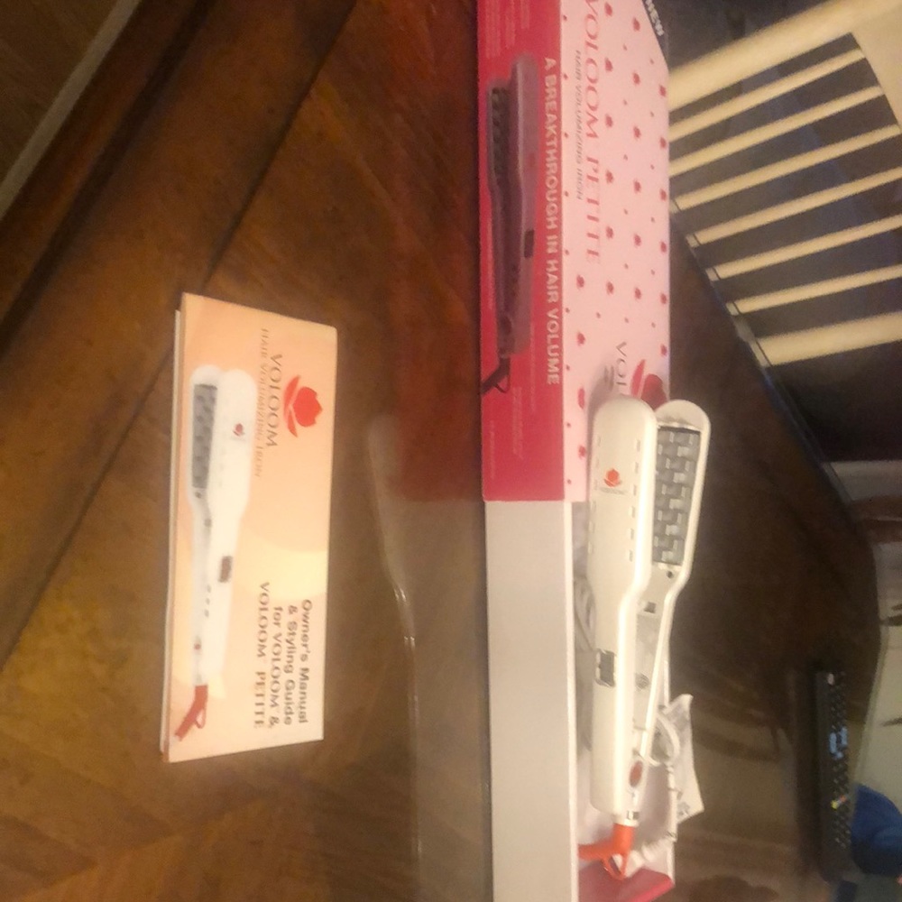 Voloom Hair Volume Iron